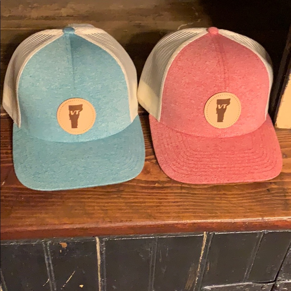 Vermont Leather Patch Trucker Cap *New*